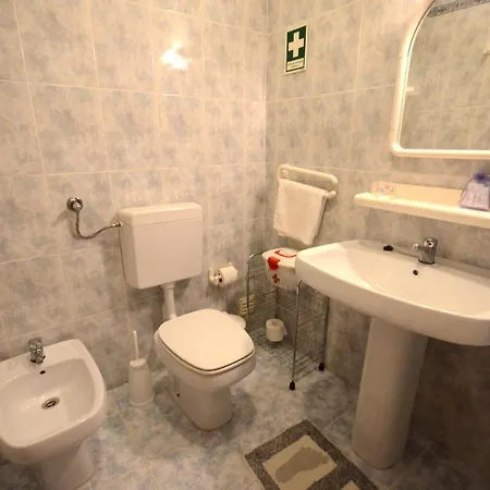 Apartment 8 1 Figueirinhas - Casas & Papeis