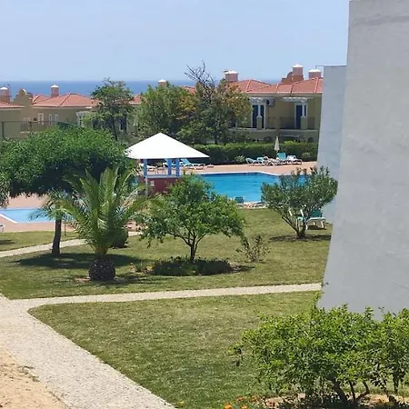 8 1 Figueirinhas - Casas & Papeis Apartment Armação de Pêra