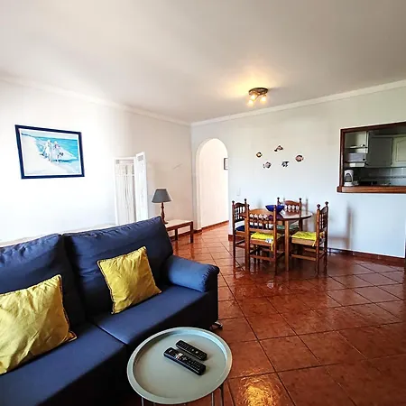 8 1 Figueirinhas - Casas & Papeis * Armação de Pêra